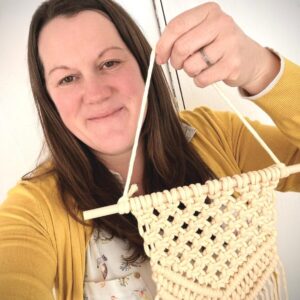 Macrame Wall Hanging Workshop | Thursday 2nd April | 6.30-8.30pm | Grupo Lounge