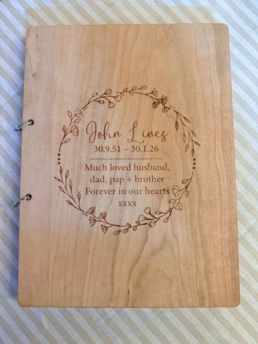 Personalised Memorial Wooden Keepsake Book Wreath Design - Image 4